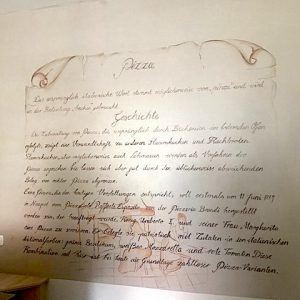 Agárdi Olivér Attila_Fürstenfeld, Piazza_Felirat és dekorációs munka_2012_02